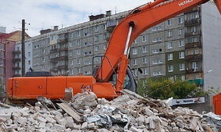 Вывоз строительного мусора с участка в Минеральных Водах недорого от 1538 руб. | 2Землекопа-Мнр